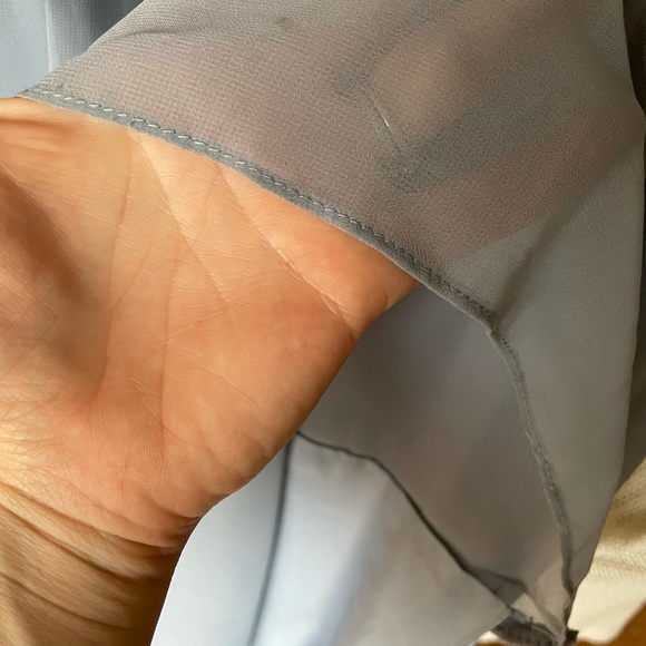 Azazie Leslie - Picture 4 of 7